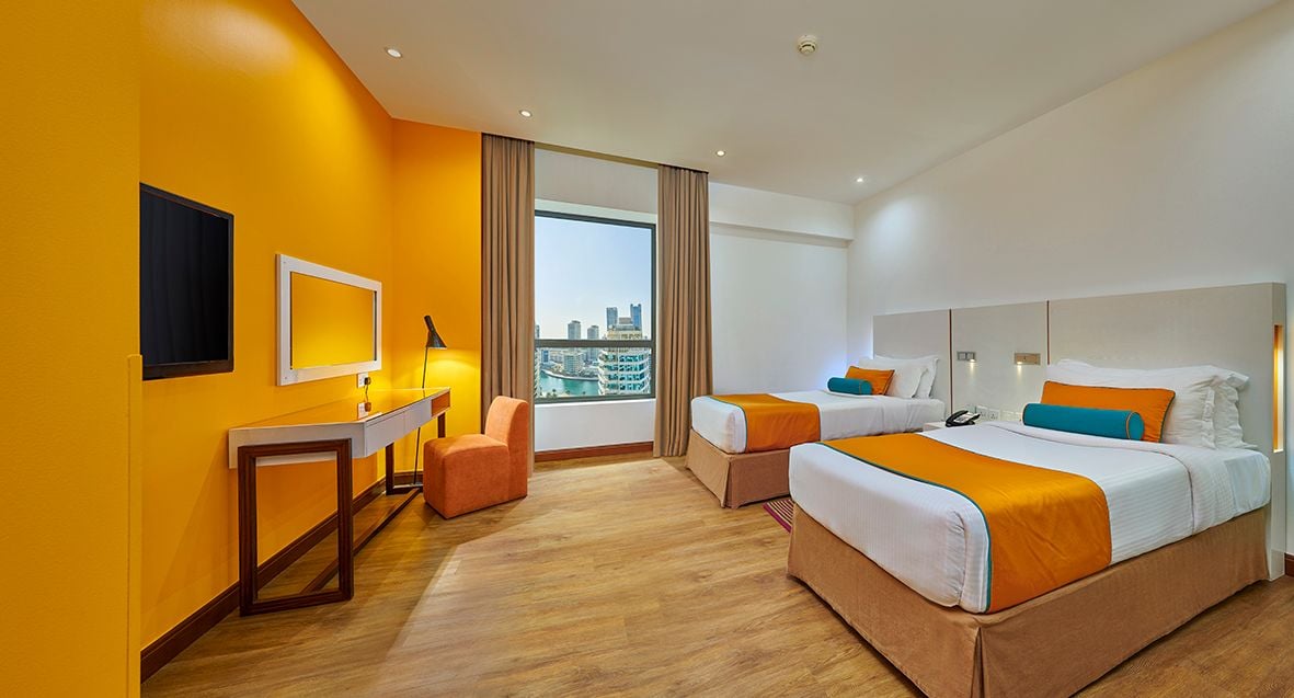 Ramada Hotel And Suites By Wyndham Dubai Jbr Thirty Sleeps